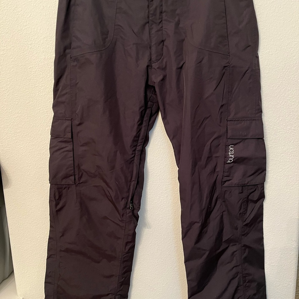 BARELY USED Large Men’s Cargo Ski/Snowboard Pants